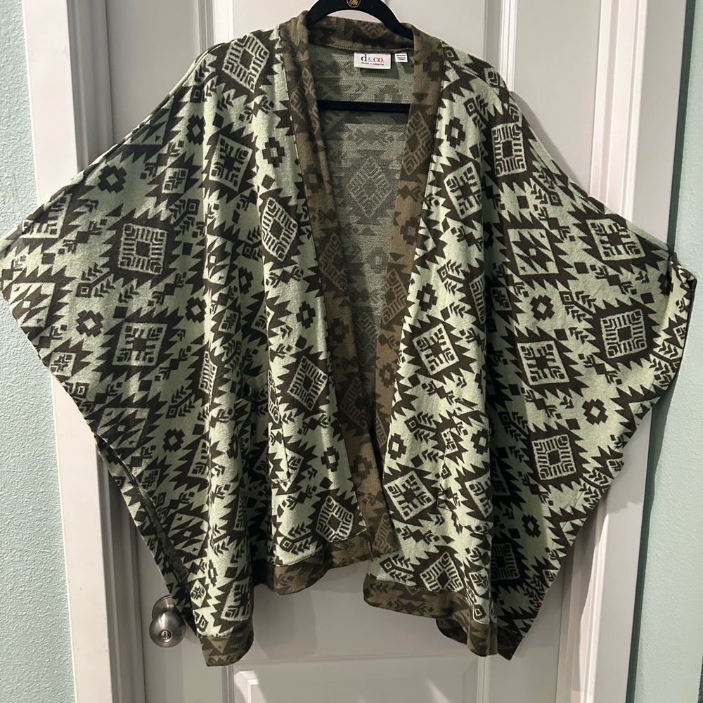 Denim&Co Olive and Black Knit Sweater